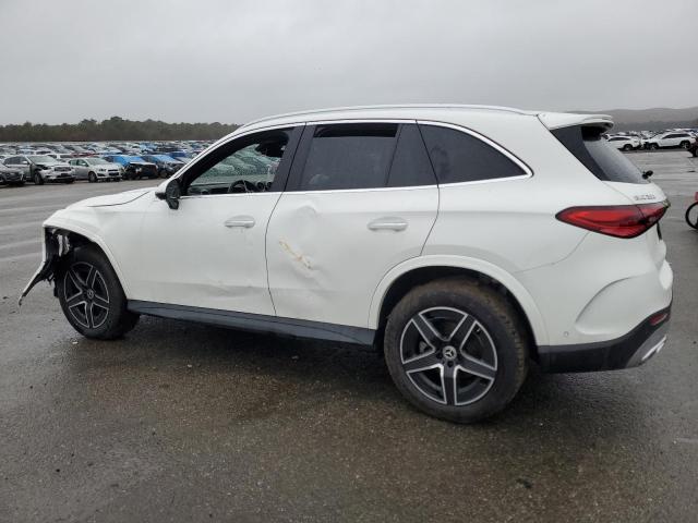 W1NKM4HB9RF077575 - 2024 MERCEDES-BENZ GLC 300 4MATIC WHITE photo 2