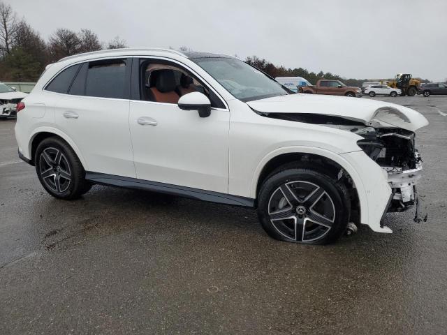 W1NKM4HB9RF077575 - 2024 MERCEDES-BENZ GLC 300 4MATIC WHITE photo 4