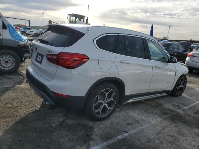 WBXHU7C3XH5H33506 - 2017 BMW X1 SDRIVE28I WHITE photo 3