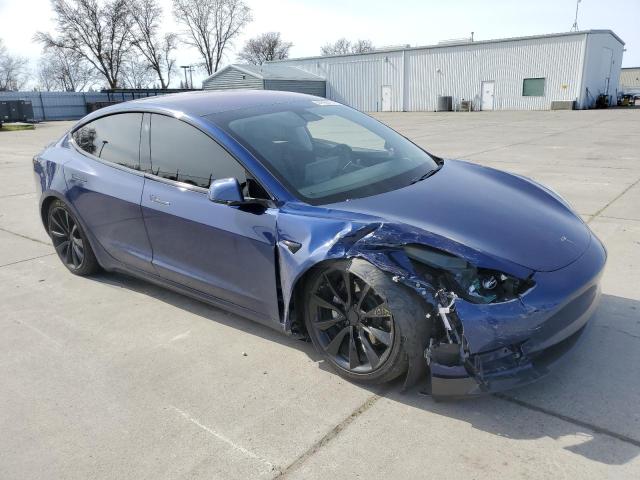 5YJ3E1EA9JF169409 - 2018 TESLA MODEL 3 BLUE photo 4