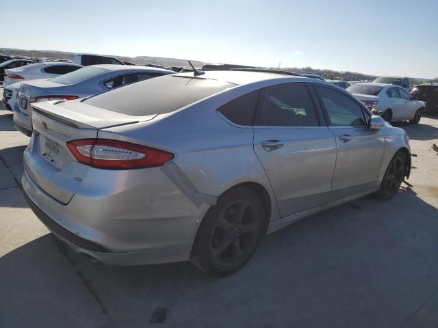 3FA6P0H79GR266009 - 2016 FORD FUSION SE SILVER photo 3