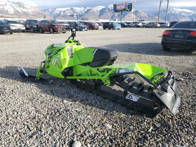 4UF1S2JH7NT101484 - 2022 ARCTIC CAT ALPHA 8000 GREEN photo 3