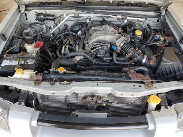 1N6ED26Y82C383784 - 2002 NISSAN FRONTIER KING CAB XE SILVER photo 11