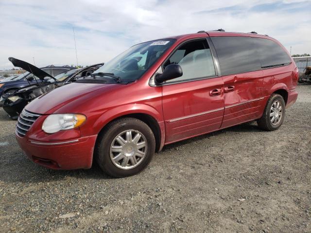 2C4GP64L05R413342 - 2005 CHRYSLER TOWN & COU LIMITED MAROON photo 1