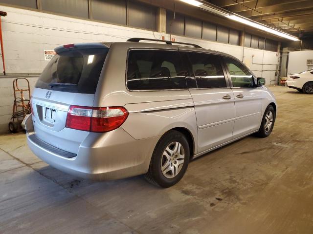 5FNRL38446B431247 - 2006 HONDA ODYSSEY EX SILVER photo 3