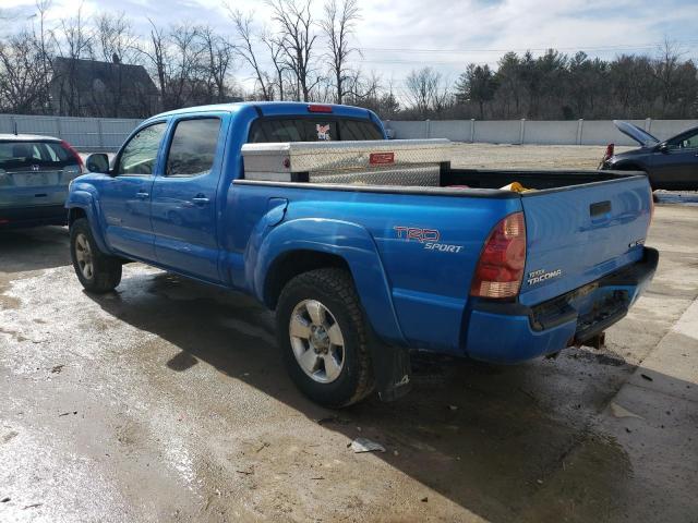 5TEMU52N56Z260379 - 2006 TOYOTA TACOMA DOUBLE CAB LONG BED BLUE photo 2