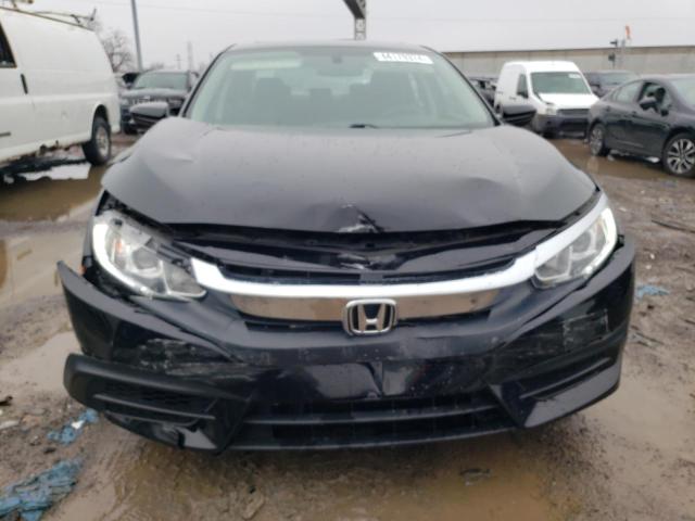 19XFC2F77JE014150 - 2018 HONDA CIVIC EX BLACK photo 5