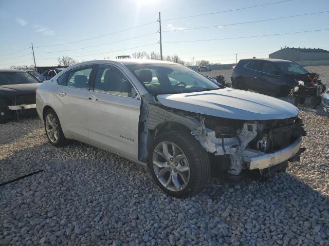 2G1105S39H9115117 - 2017 CHEVROLET IMPALA LT WHITE photo 4