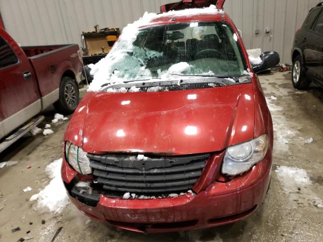 2A4GP54L57R157724 - 2007 CHRYSLER TOWN & COU TOURING წითელი ფოტო 5