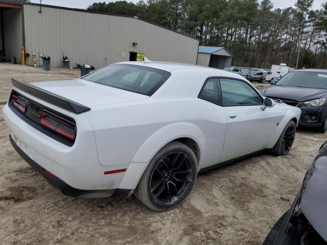 2C3CDZFJ4KH687864 - 2019 DODGE CHALLENGER R/T SCAT PACK WHITE photo 3
