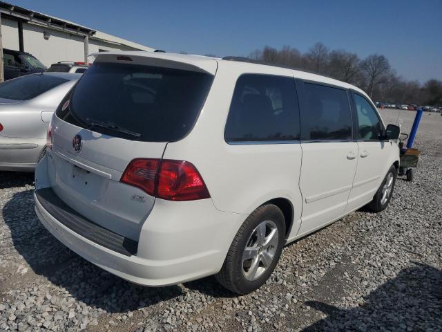 2C4RVACG7CR321521 - 2012 VOLKSWAGEN ROUTAN SEL WHITE photo 3