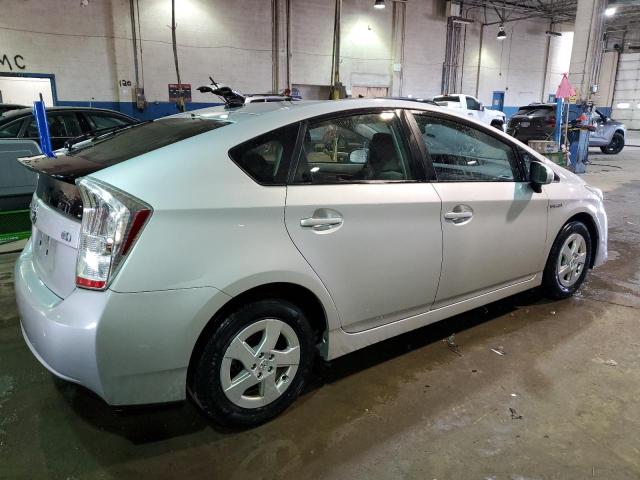 JTDKN3DU0A0095170 - 2010 TOYOTA PRIUS SILVER photo 3