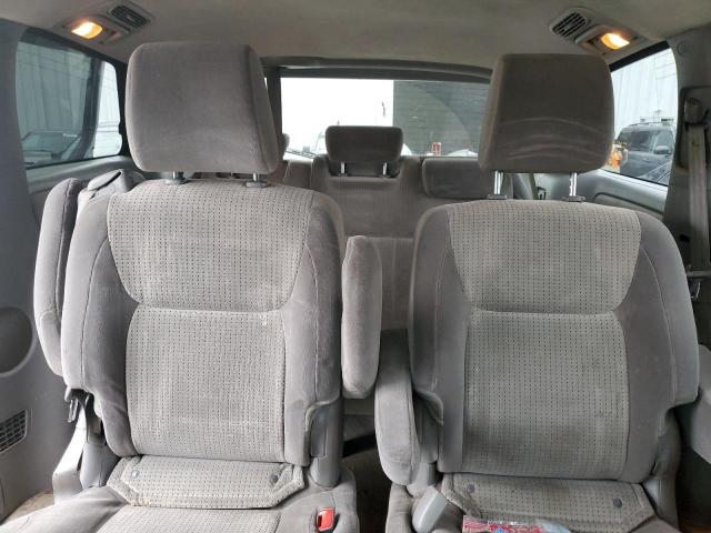 5TDZK23C99S262564 - 2009 TOYOTA SIENNA CE SILVER photo 10