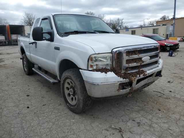 1FTWX31555EB50455 - 2005 FORD F350 SRW SUPER DUTY WHITE photo 4