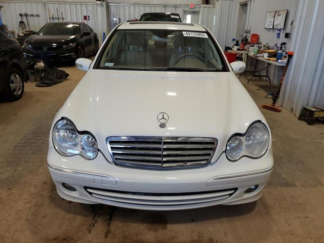 WDBRF92H27F919002 - 2007 MERCEDES-BENZ C 280 4MATIC WHITE photo 5