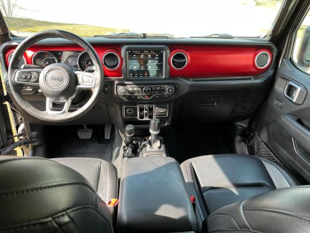 1C4HJXEN0JW332662 - 2018 JEEP WRANGLER U SAHARA CHARCOAL photo 9