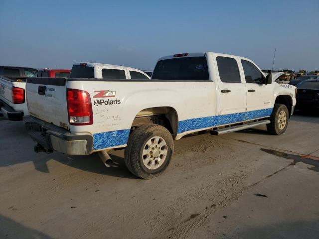 1GT413C83BF135801 - 2011 GMC SIERRA C3500 SLE WHITE photo 3