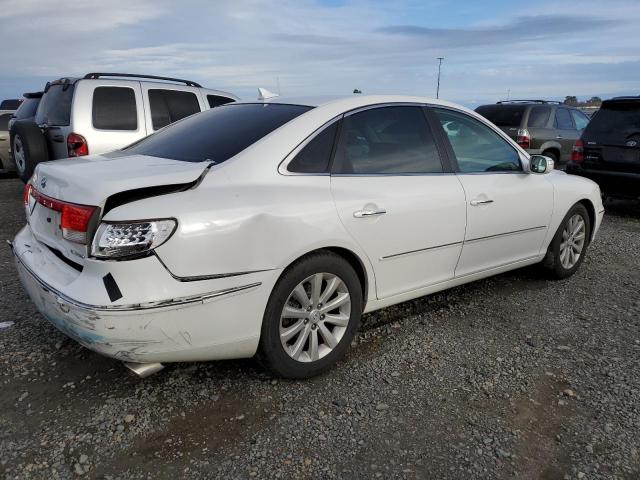 KMHFC46F29A342430 - 2009 HYUNDAI AZERA SE WHITE photo 3