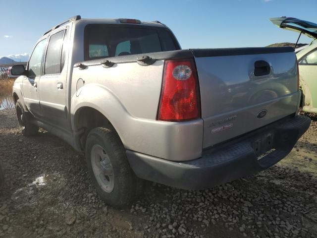 1FMZU77E32UD71215 - 2002 FORD EXPLORER S SILVER photo 2