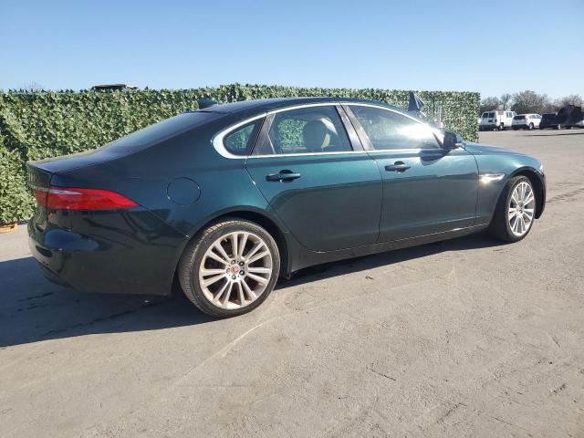 SAJBK4BNXHCY42617 - 2017 JAGUAR XF PRESTIGE GREEN photo 3