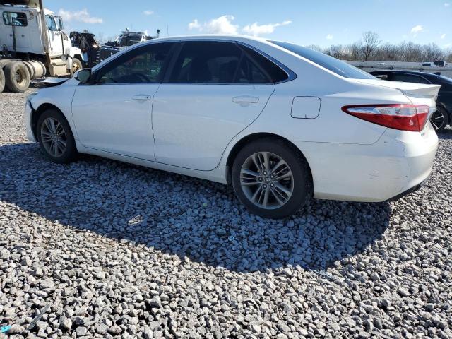 4T1BF1FK4GU569695 - 2016 TOYOTA CAMRY LE WHITE photo 2