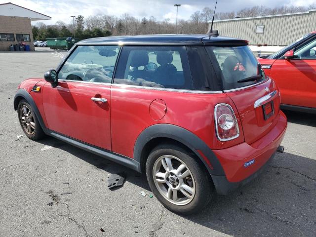 WMWSU3C58DT683685 - 2013 MINI COOPER RED photo 2