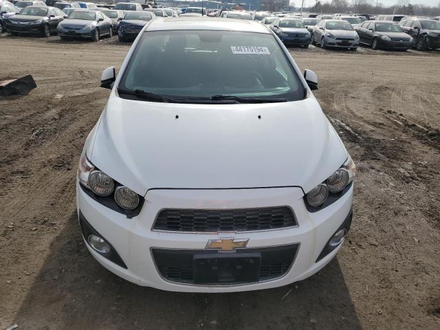 1G1JE6SB6C4202399 - 2012 CHEVROLET SONIC LTZ WHITE photo 5