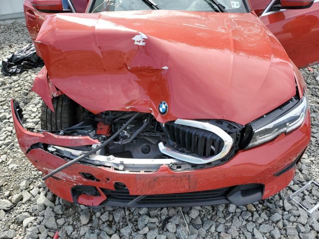 WBA5R7C56KAJ82308 - 2019 BMW 330XI Կարմիր լուսանկար 11