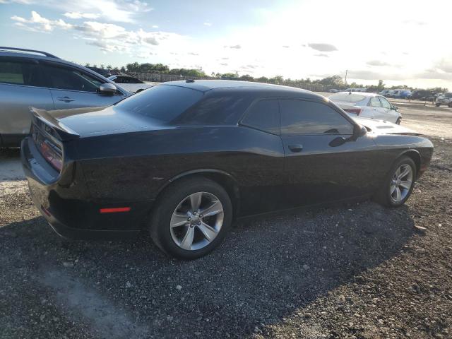 2C3CDZAG3JH317693 - 2018 DODGE CHALLENGER SXT BLACK photo 3