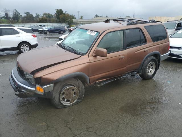 1999 TOYOTA 4RUNNER SR5, 