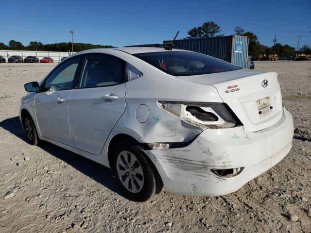 KMHCT4AEXGU058041 - 2016 HYUNDAI ACCENT SE WHITE photo 3