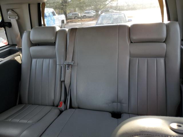 5LMFU28R24LJ15449 - 2004 LINCOLN NAVIGATOR BLACK photo 10