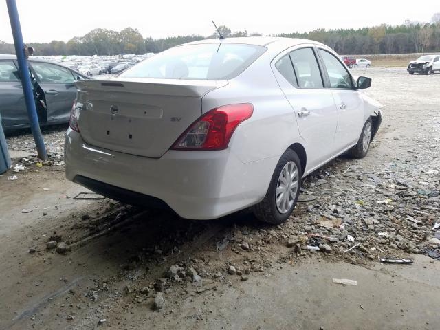 3N1CN7AP1JL866476 - 2018 NISSAN VERSA S WHITE photo 4