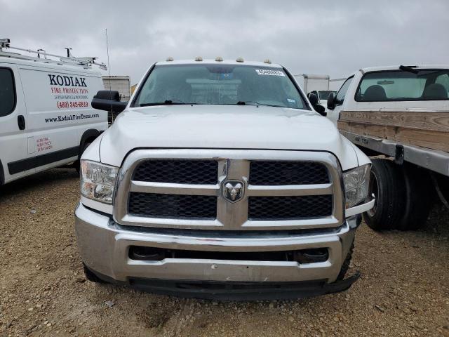 3C7WRTCL1DG575316 - 2013 RAM 3500 WHITE photo 5