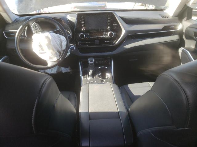 5TDGZRBH2NS573711 - 2022 TOYOTA HIGHLANDER XLE BLACK photo 8