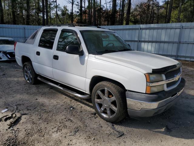 3GNEC12Z05G162817 - 2005 CHEVROLET AVALANCHE C1500 WHITE photo 4