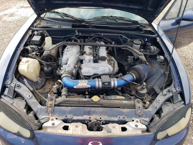 JM1NB353020233965 - 2002 MAZDA MX-5 MIATA BASE BLUE photo 11