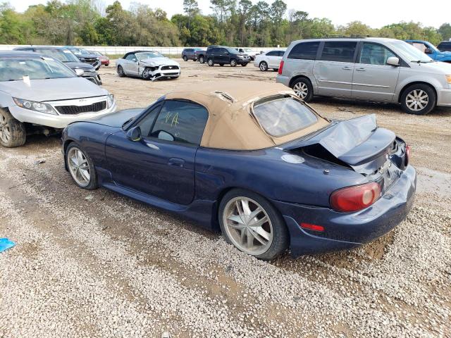 JM1NB353020233965 - 2002 MAZDA MX-5 MIATA BASE BLUE photo 2