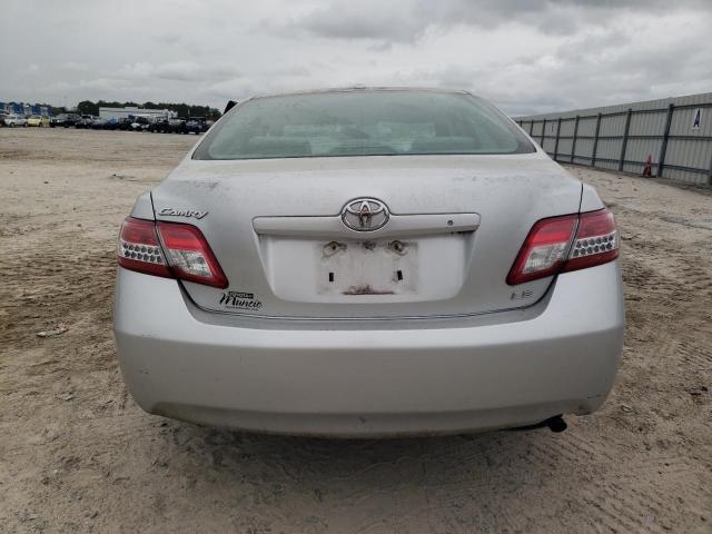 4T4BF3EK0BR095675 - 2011 TOYOTA CAMRY BASE SILVER photo 6