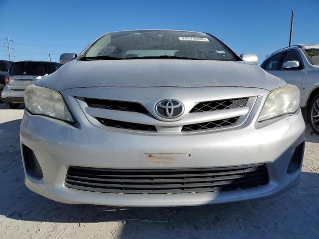 JTDBU4EE5B9154923 - 2011 TOYOTA COROLLA BASE SILVER photo 5