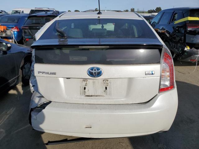 JTDKN3DU9D1682353 - 2013 TOYOTA PRIUS WHITE photo 6