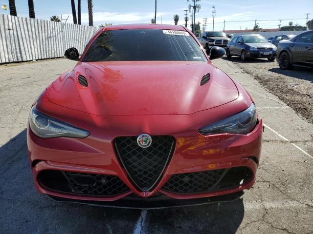 ZARFAMEV8N7657488 - 2022 ALFA ROMEO GIULIA QUADRIFOGLIO RED photo 5