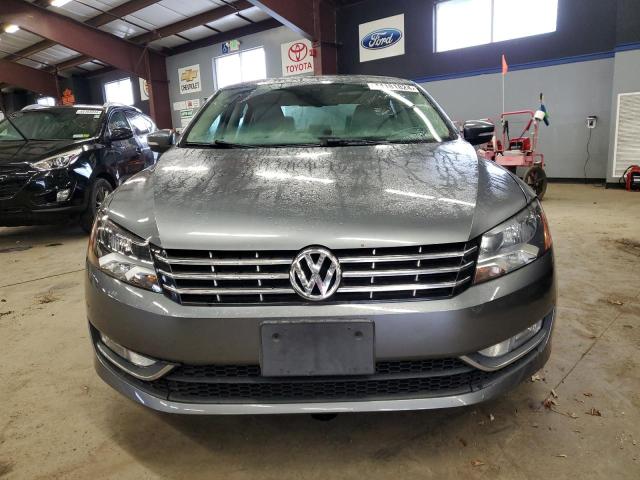 1VWBN7A39DC051347 - 2013 VOLKSWAGEN PASSAT SE GRAY photo 5