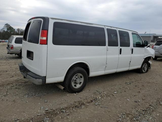 1GAZG1FG0C1182786 - 2012 CHEVROLET EXPRESS G3 LT WHITE photo 3