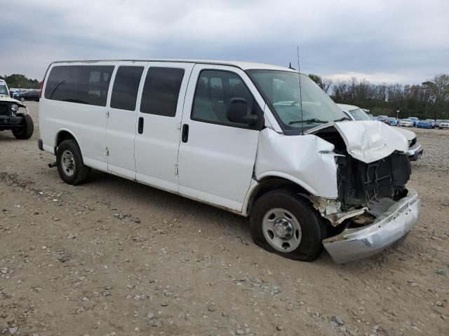 1GAZG1FG0C1182786 - 2012 CHEVROLET EXPRESS G3 LT WHITE photo 4