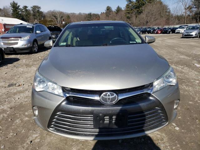 4T4BF1FK1GR538314 - 2016 TOYOTA CAMRY LE GOLD photo 5