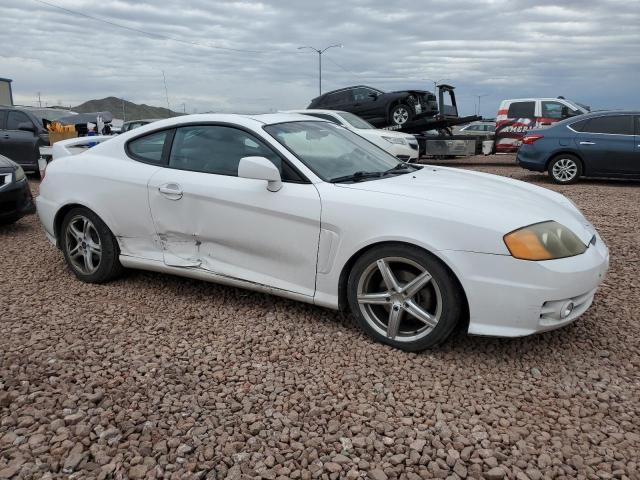 KMHHN65FX4U135808 - 2004 HYUNDAI TIBURON GT WHITE photo 4