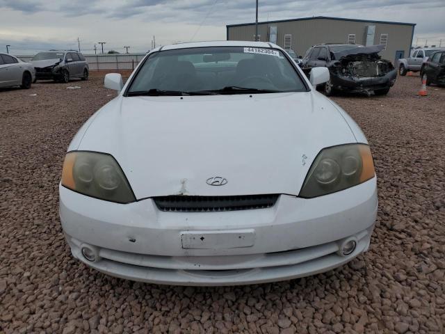 KMHHN65FX4U135808 - 2004 HYUNDAI TIBURON GT WHITE photo 5