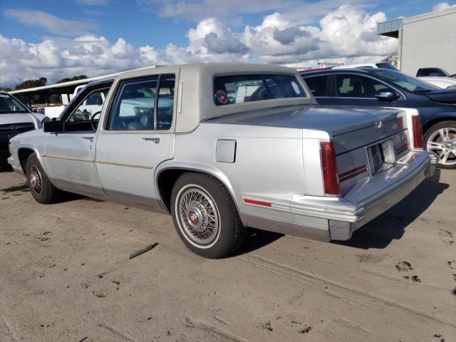 1G6CB5156J4343925 - 1988 CADILLAC FLEETWOOD DELEGANCE SILVER photo 2