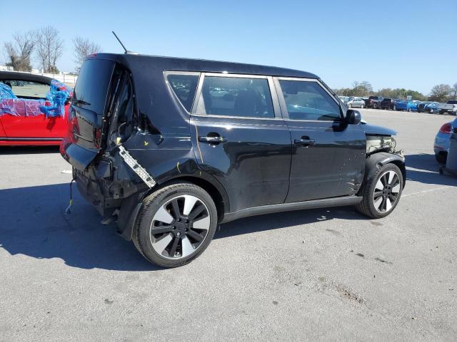 KNDJN2A24J7588298 - 2018 KIA SOUL BLACK photo 3